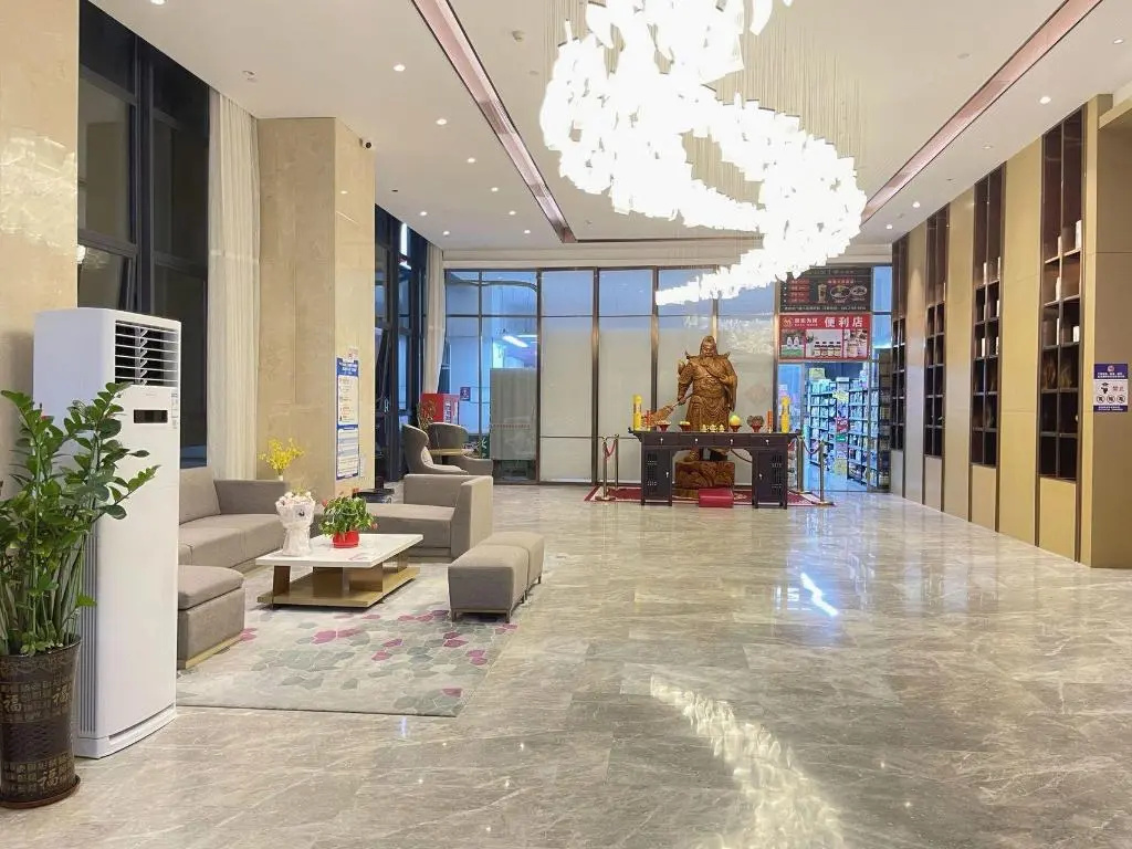 Lavande Hotel (Shenzhen Guangming Science City, Sun Yat-sen University Metro Station)