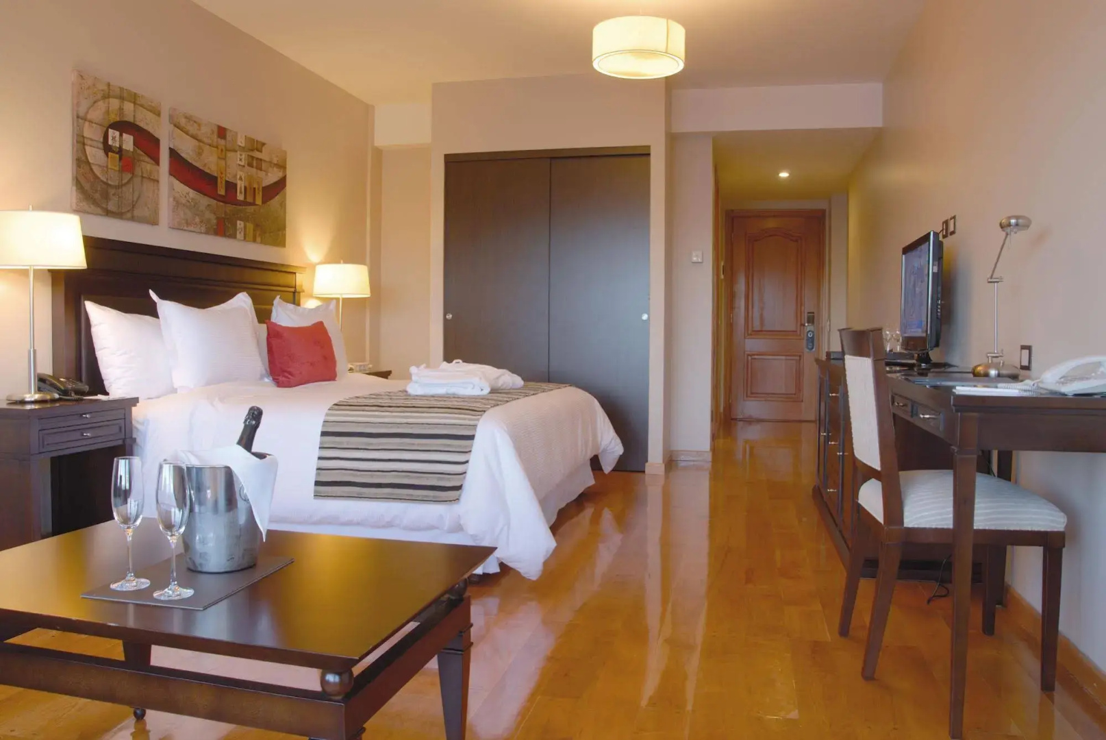 Foto - Alma Del Lago Suites & Spa