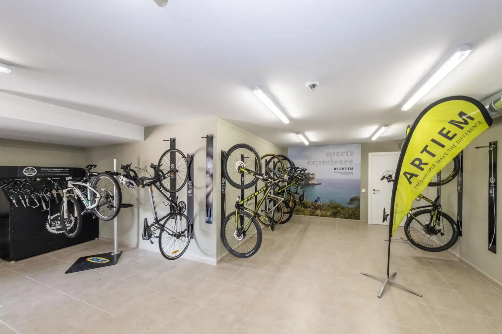 Foto - ARTIEM Audax - Adults Only