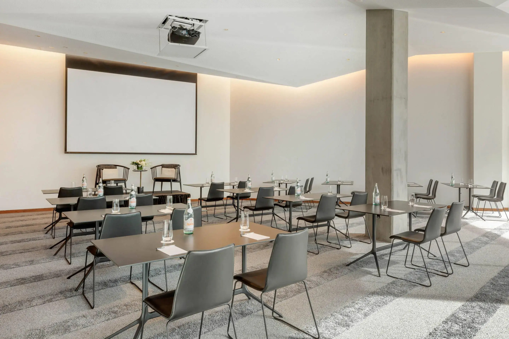 Photo - Cambria Hotel Boston Downtown - Seaport