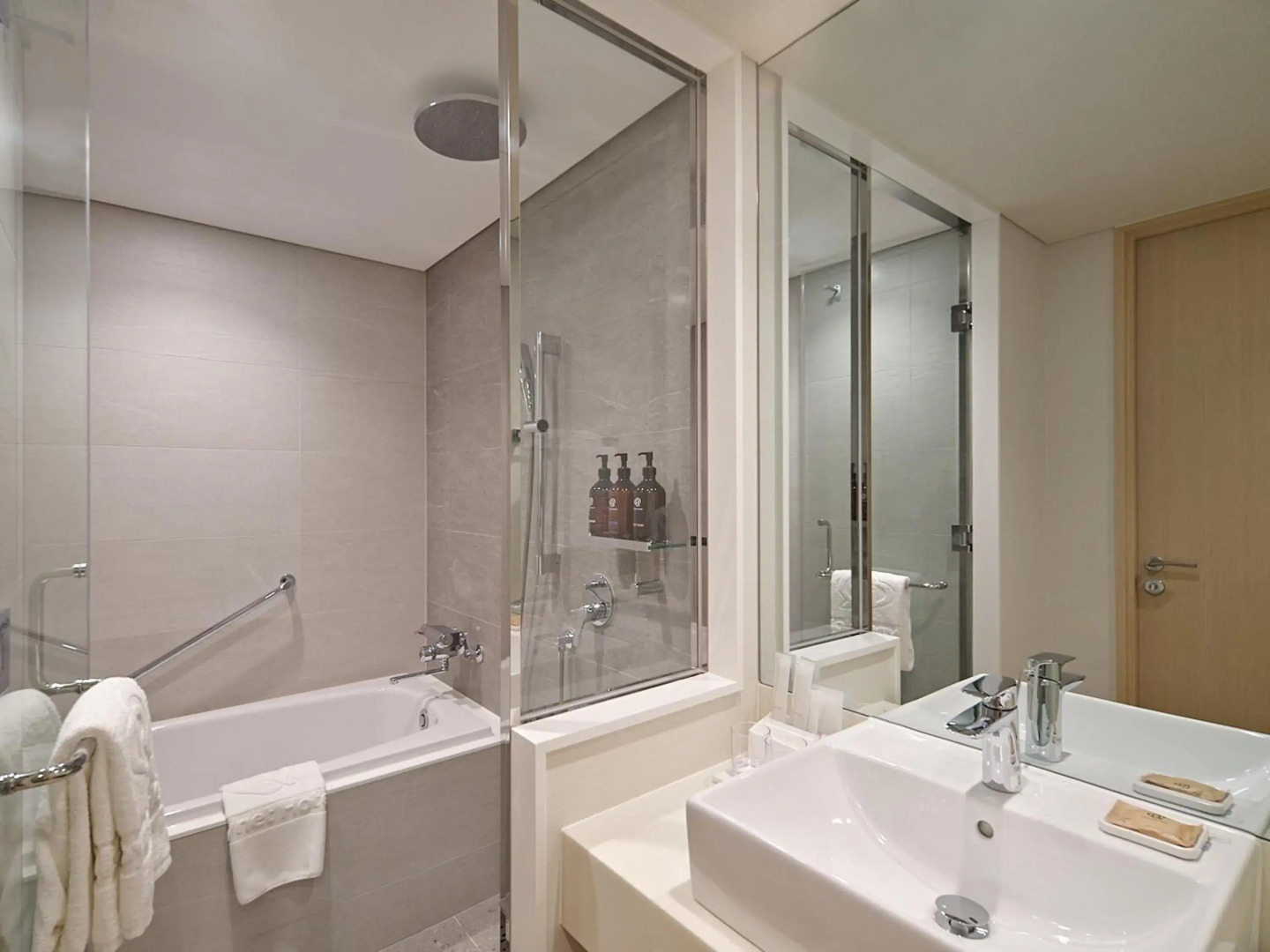 Photo - Roynet Hotel Seoul Mapo