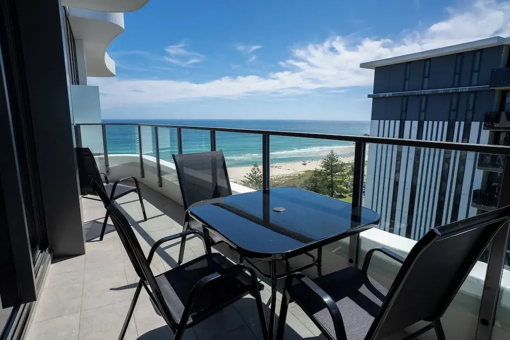 Photo - X Kirra Apartments