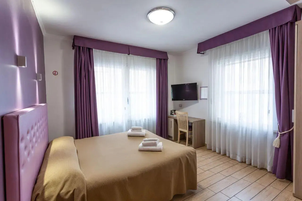 Foto - HOTIDAY Room Collection - Roma Barberini