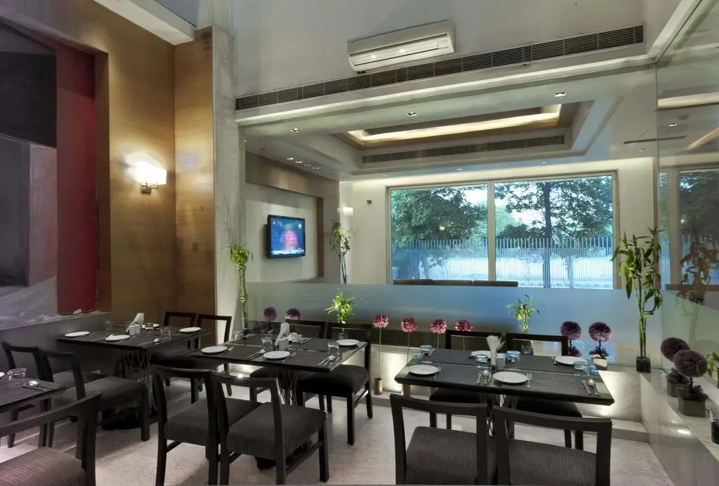 Foto - Hotel Saket 27