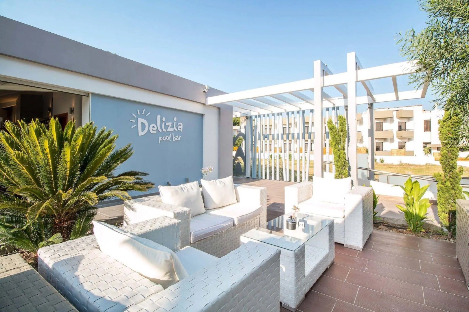 Photo - Sunny Days Hotel