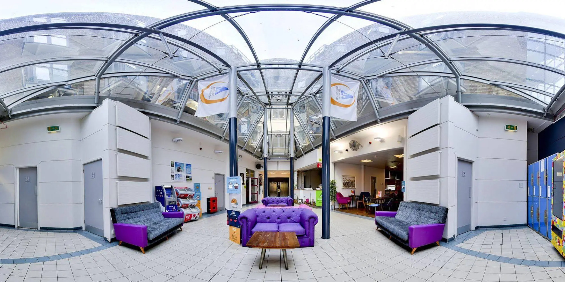 Photo - YHA London Thameside