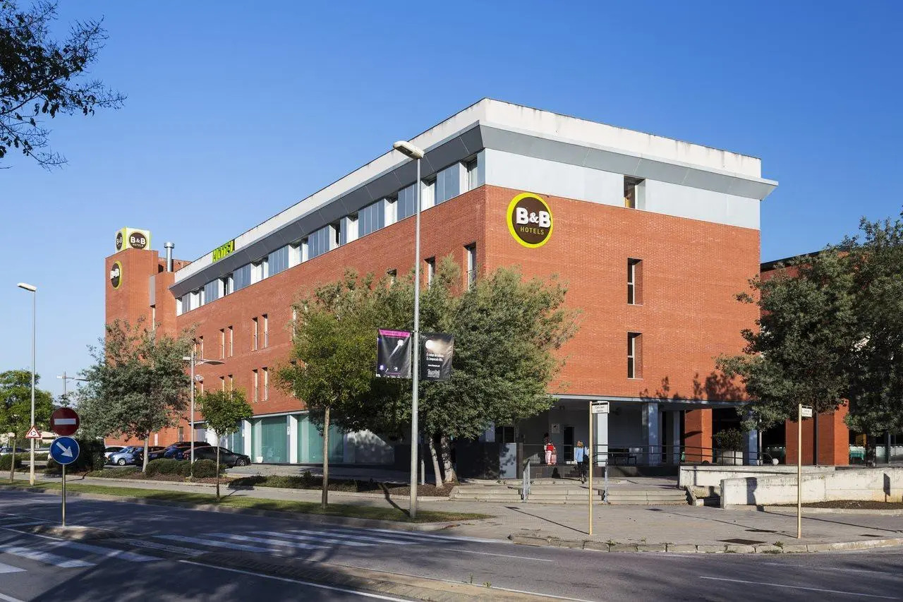 Foto - B&B HOTEL Girona 3