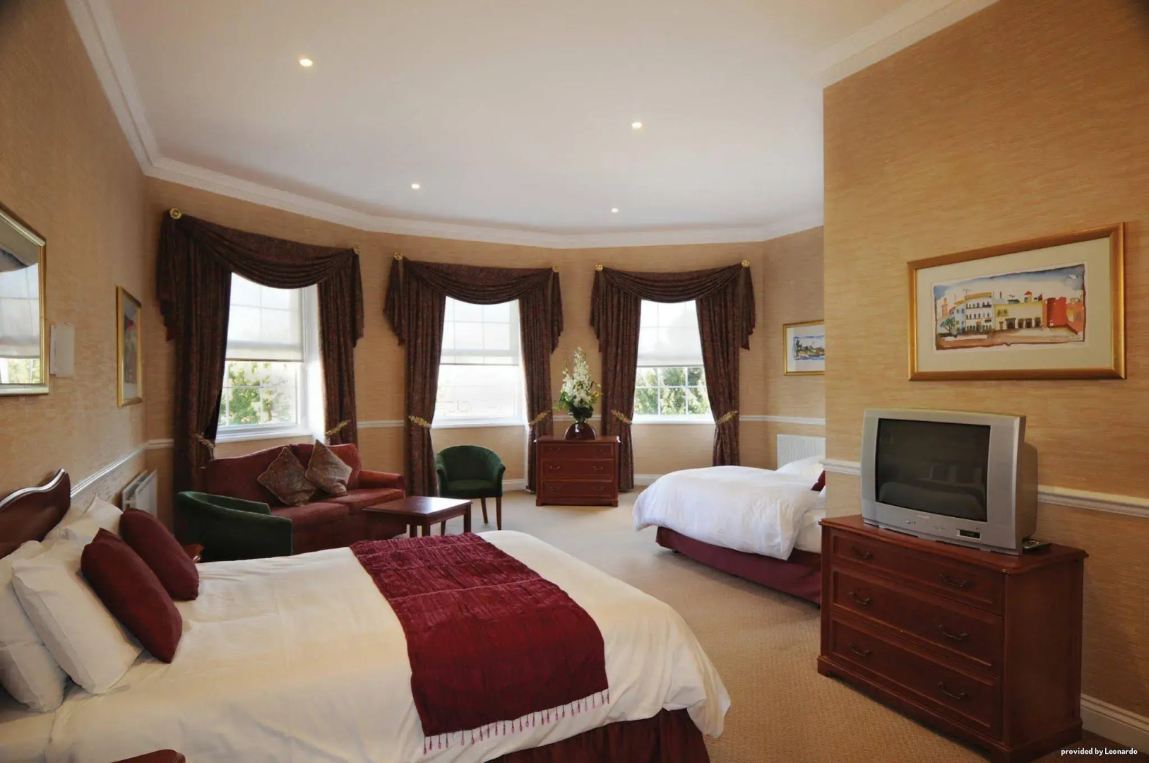 Foto - Bromley Court Hotel London