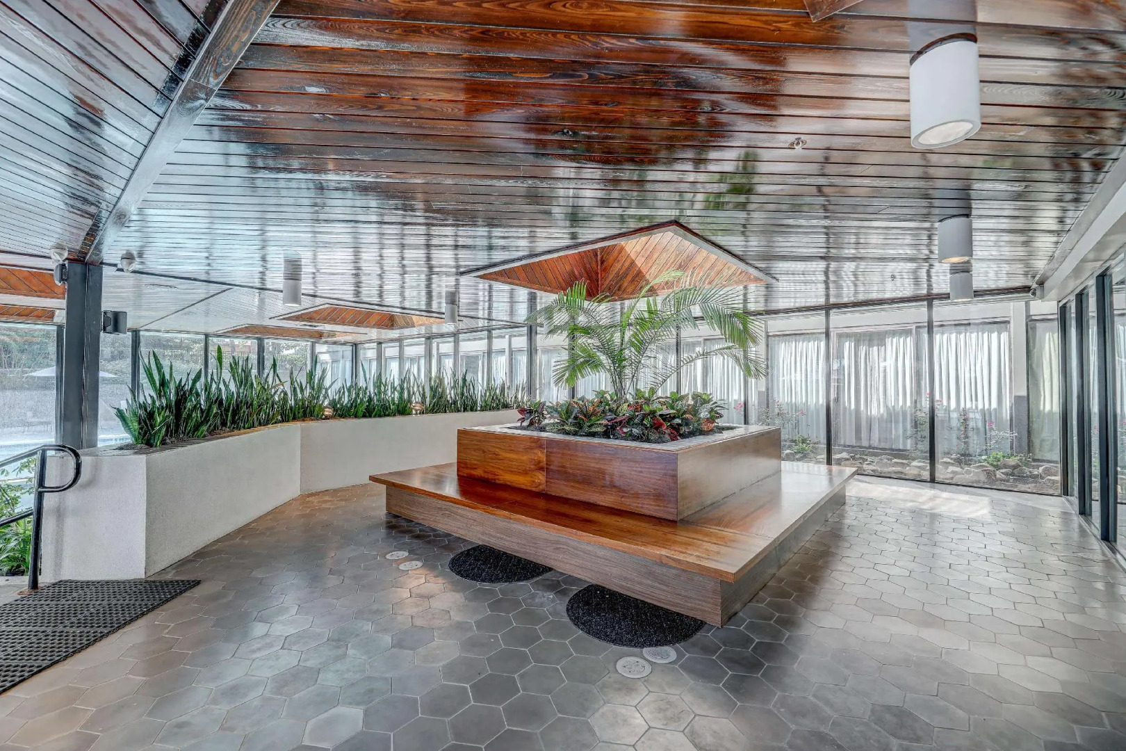 Photo - DoubleTree by Hilton Atlanta Windy Hill Ballpark