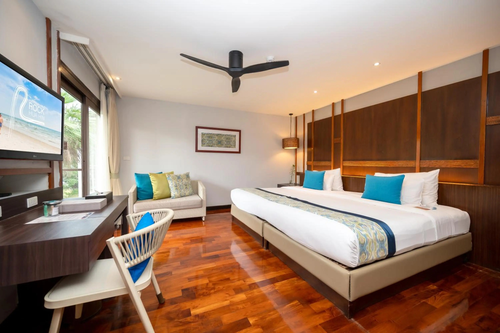 Foto - The Rock Hua Hin Beachfront Spa Resort