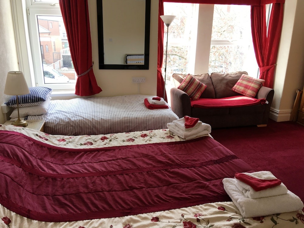 Robyns Guest House