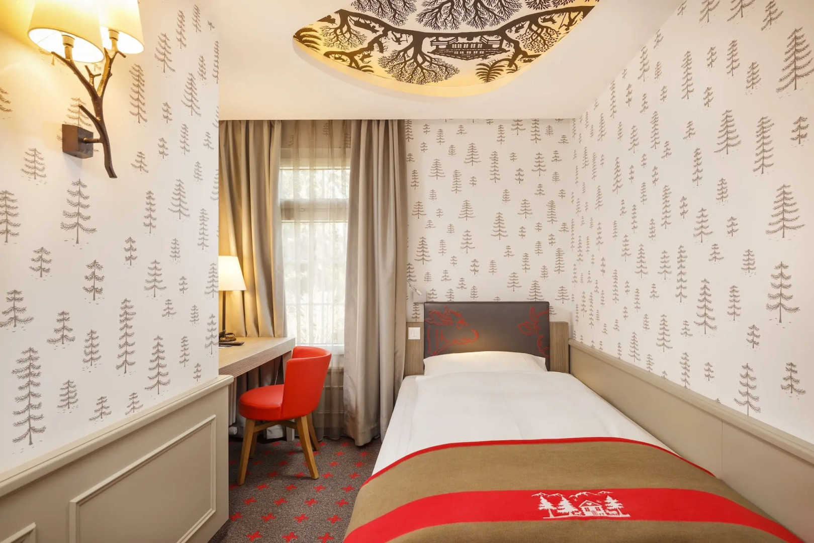 Foto - Swiss Night by Fassbind