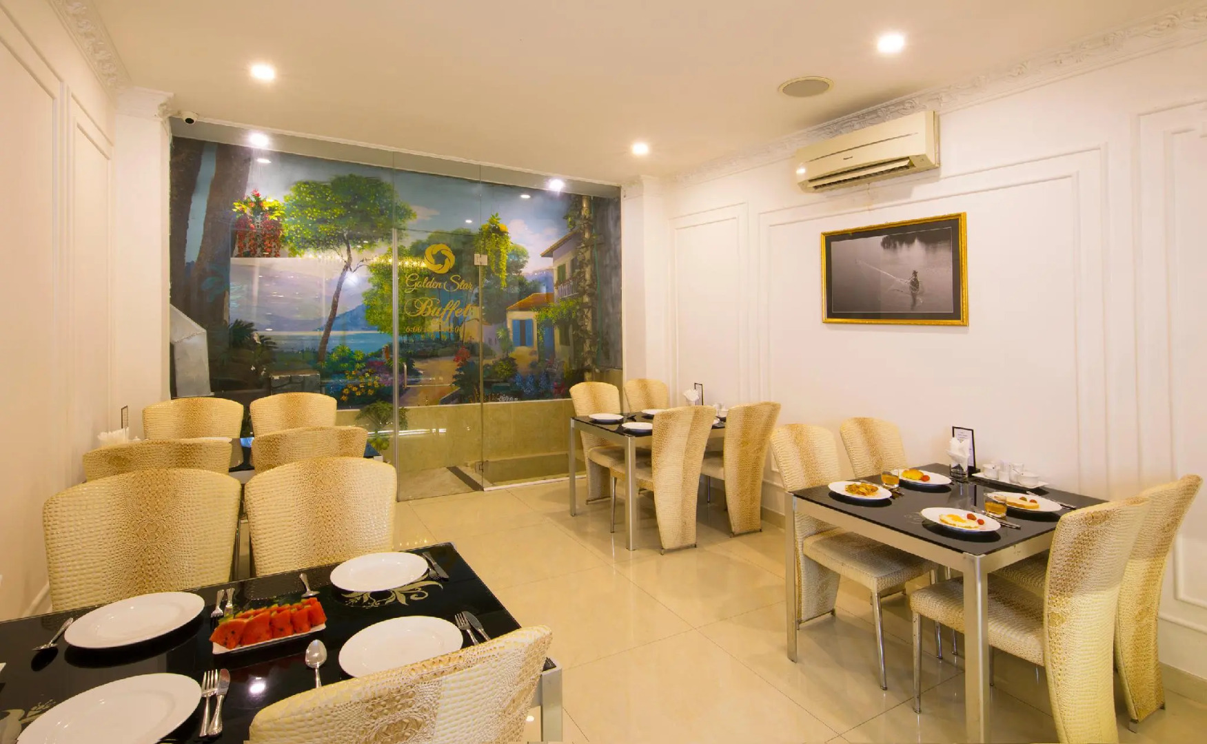 Photo - Golden Star Hotel