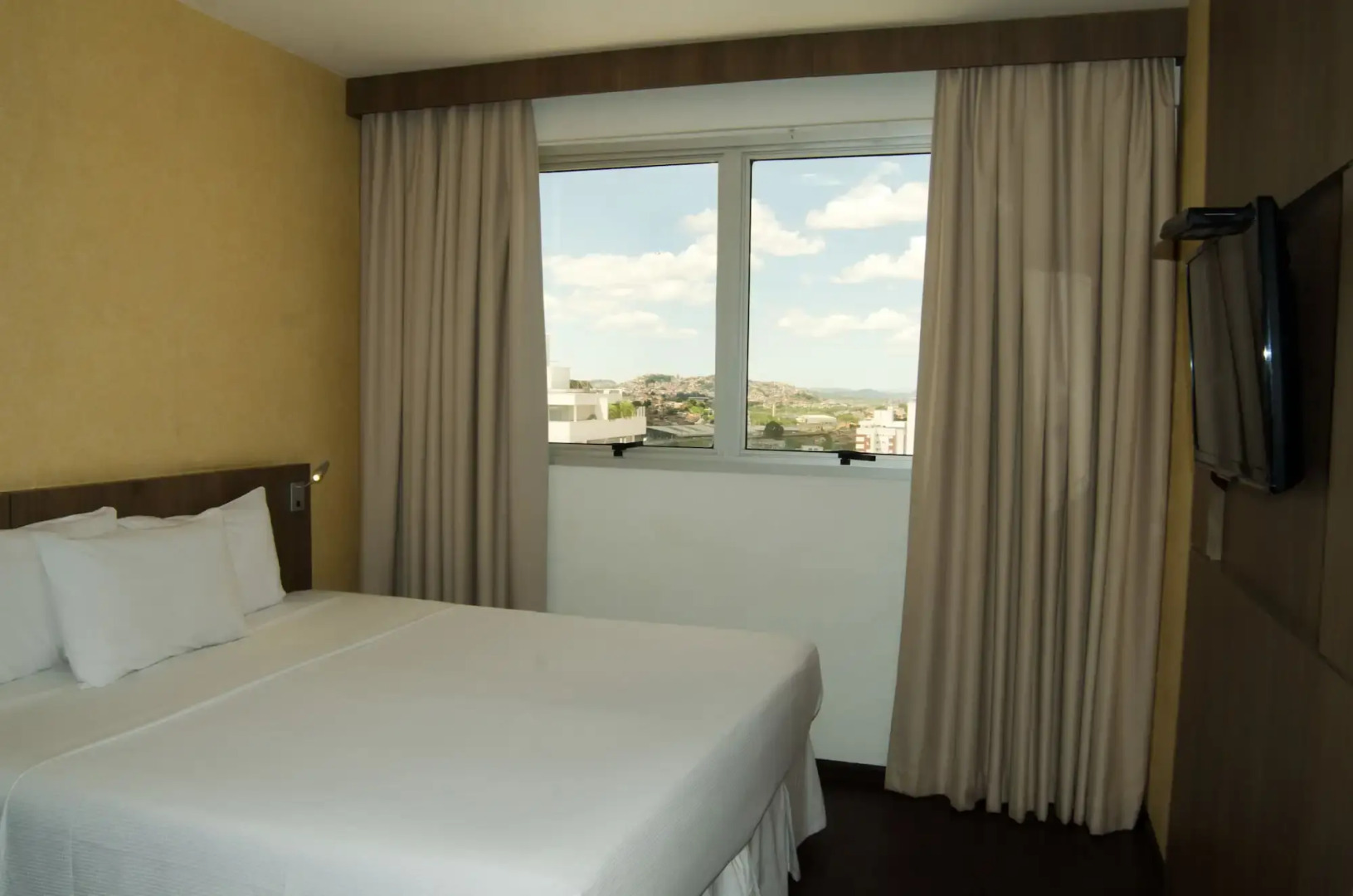 Photo - Stop Inn Cristiano Machado