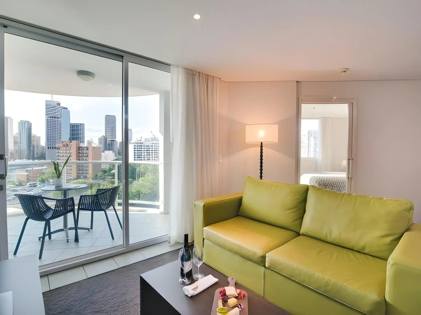 Photo - Point Hotel