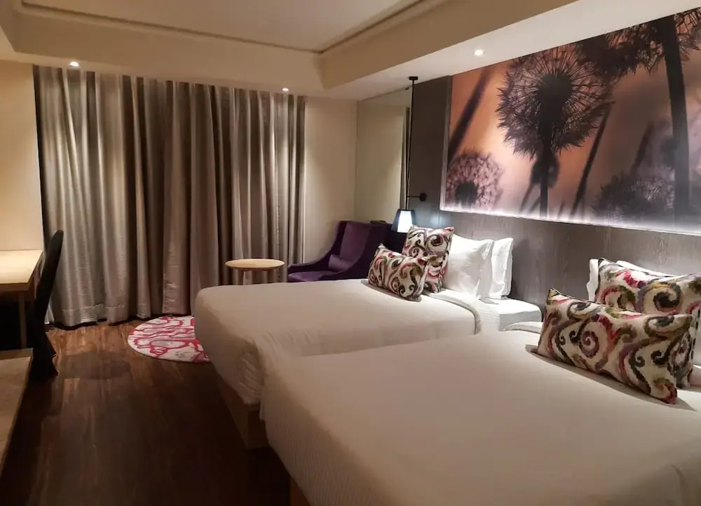 Photo - The Gaurs Sarovar Premiere