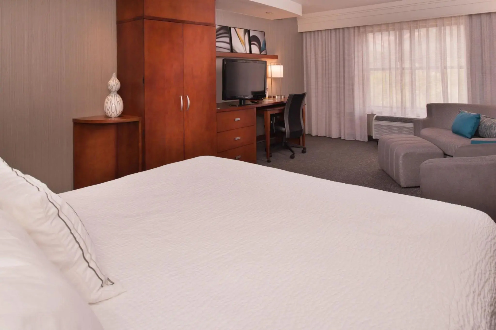 Photo - Courtyard by Marriott Thousand Oaks Ventura County