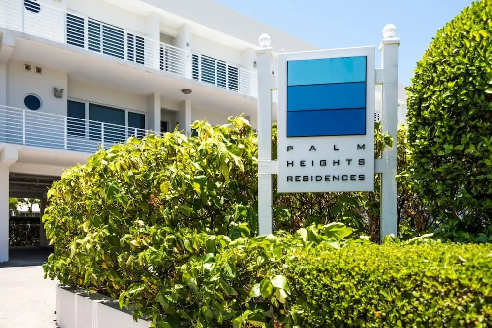Palm Heights Residents by Cayman Villas — фото 1
