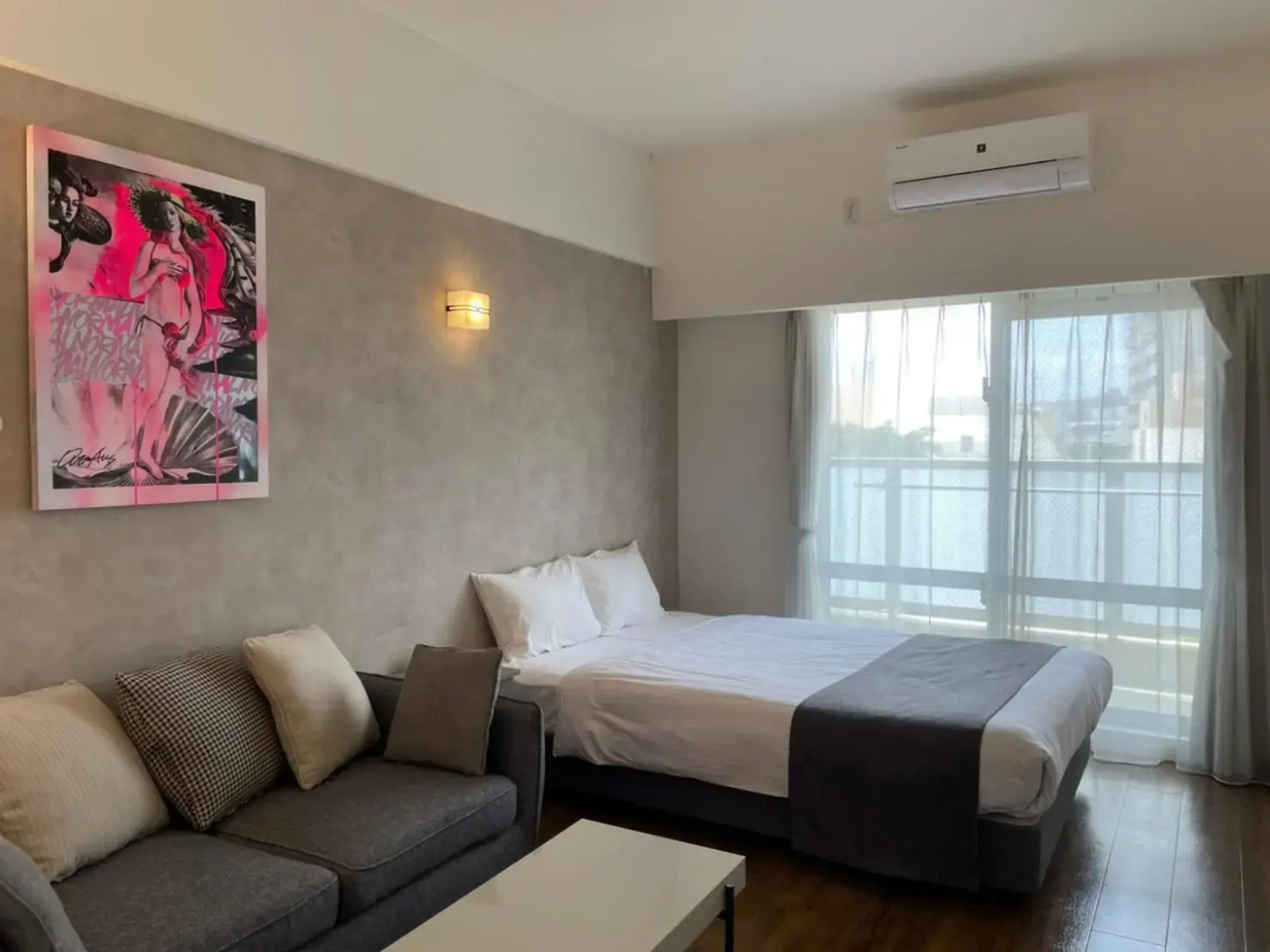 Foto - New Normal Hotel in NAMINOUE ニューノーマルホテルイン波の上