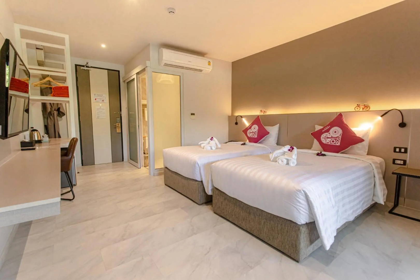 Photo - Tour De Phuket Hotel