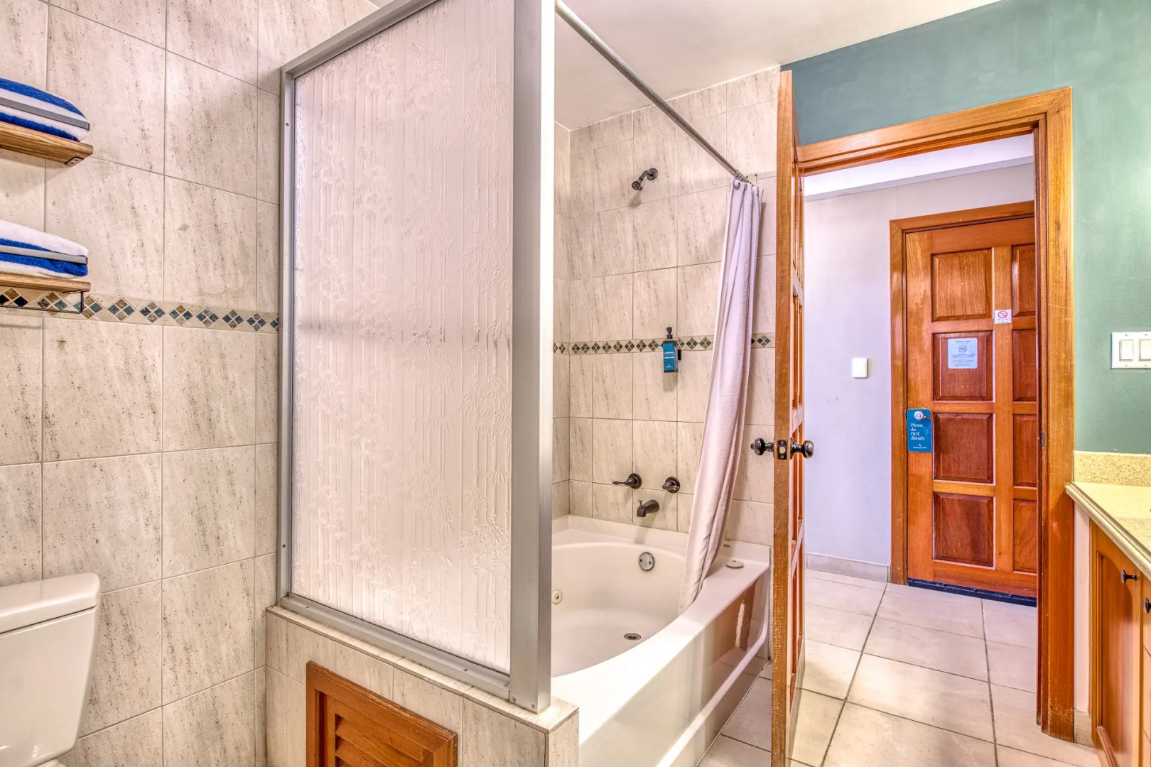 Foto - Tropical Suites Hotel