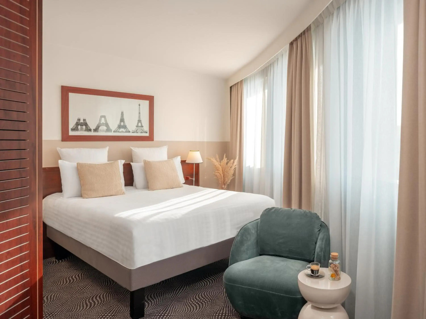 Foto - Mercure Paris Gare Montparnasse TGV