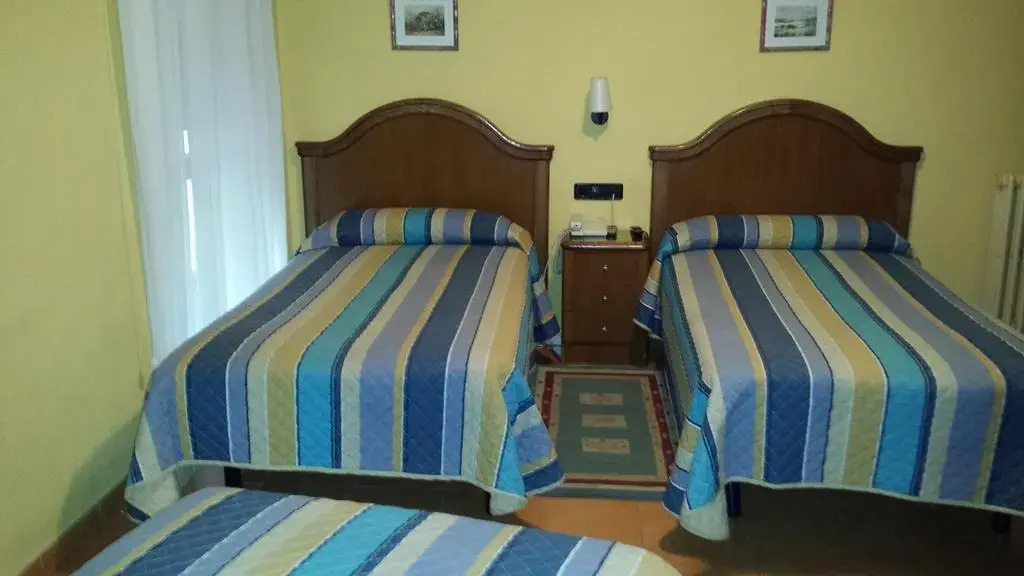 Foto - Hostal Guzman El Bueno by gaiarooms