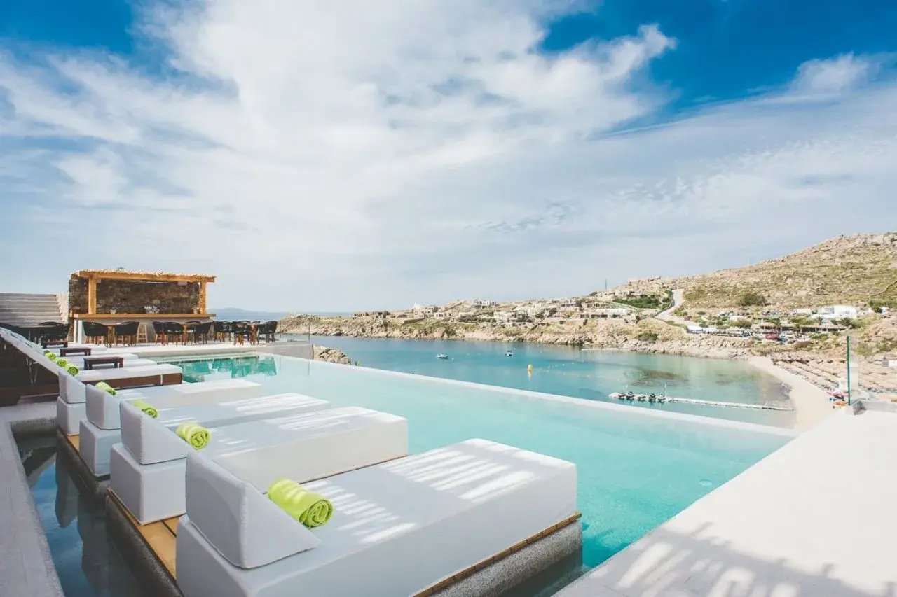 Foto - Super Paradise Hotel
