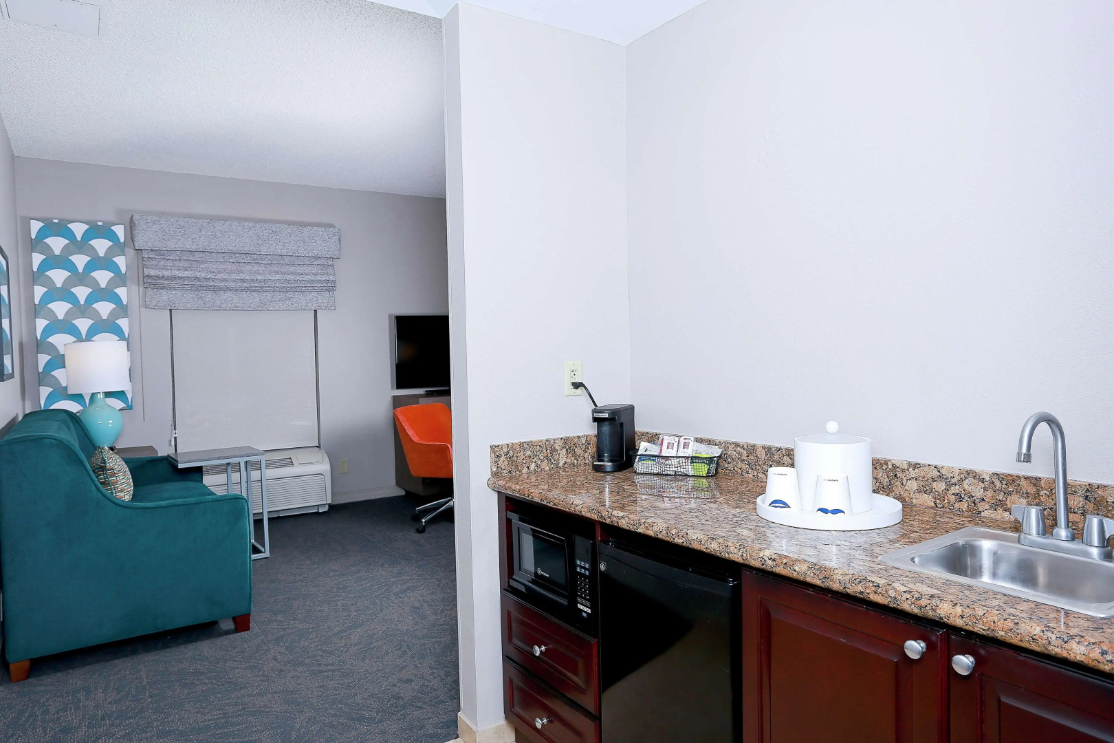 Photo - Hampton Inn & Suites Tampa-Wesley Chapel