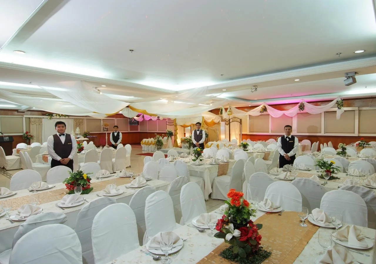 Photo - Golden Valley Hotel