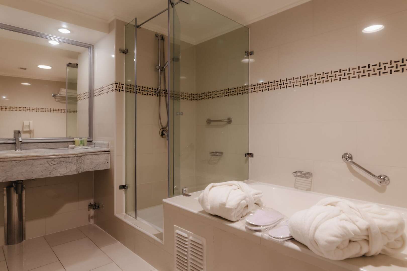 Foto - Wyndham Garden Santiago Kennedy