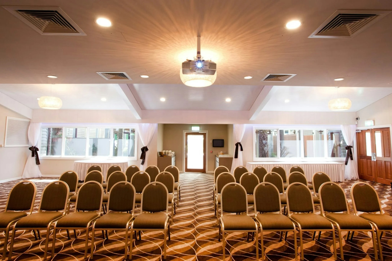 Photo - The Glen Hotel & Suites