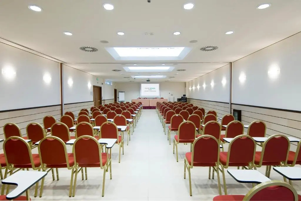 Photo - Club House Hotel