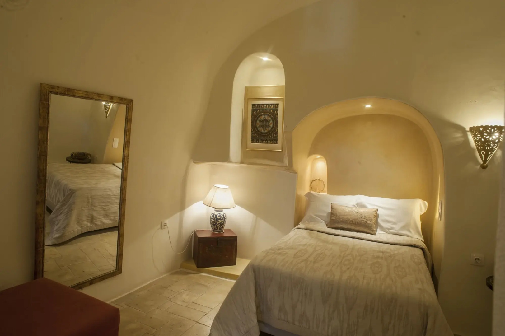 Photo - Heliophos Boutique Caves