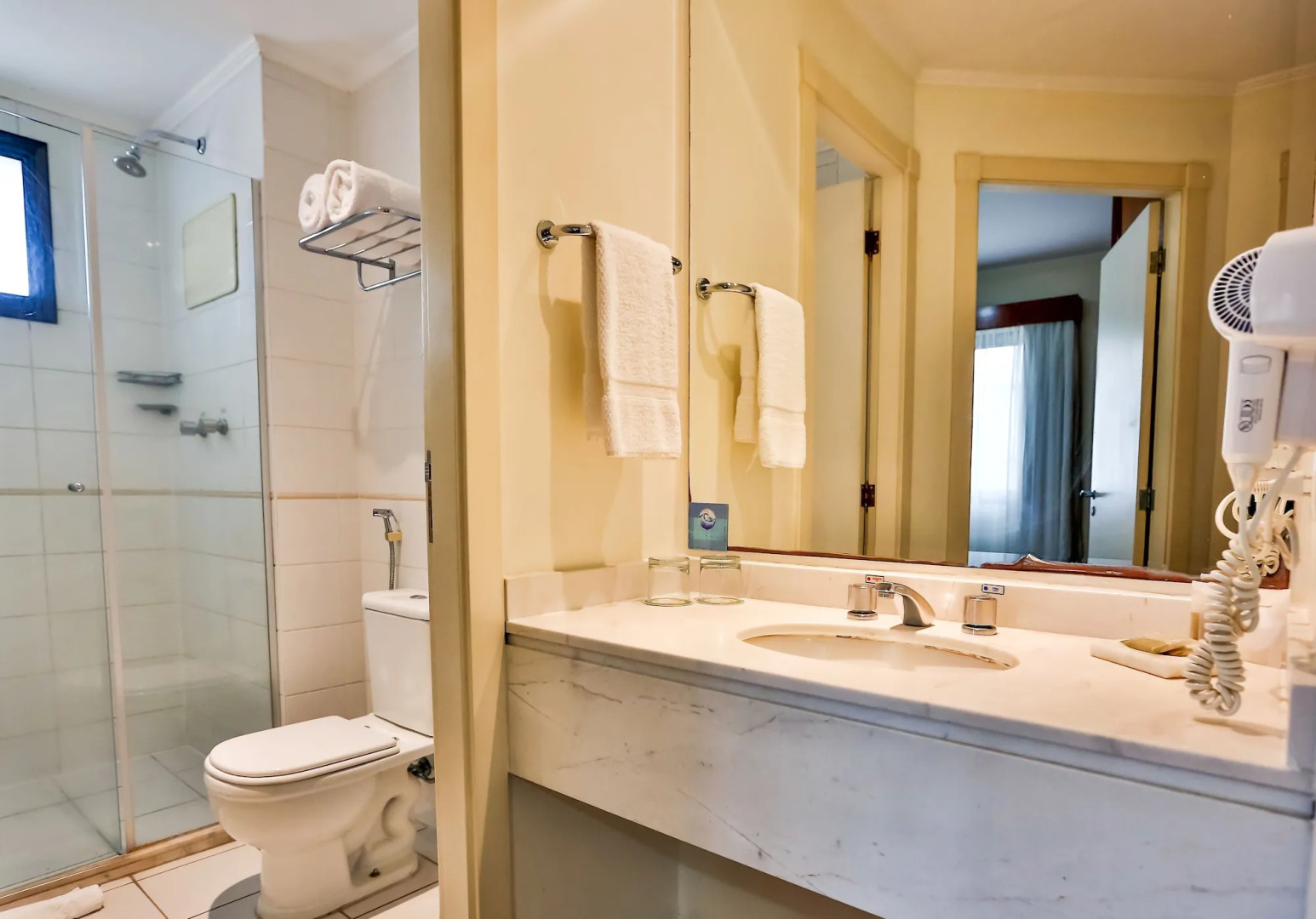 Photo - Quality Suites Vila Olimpia