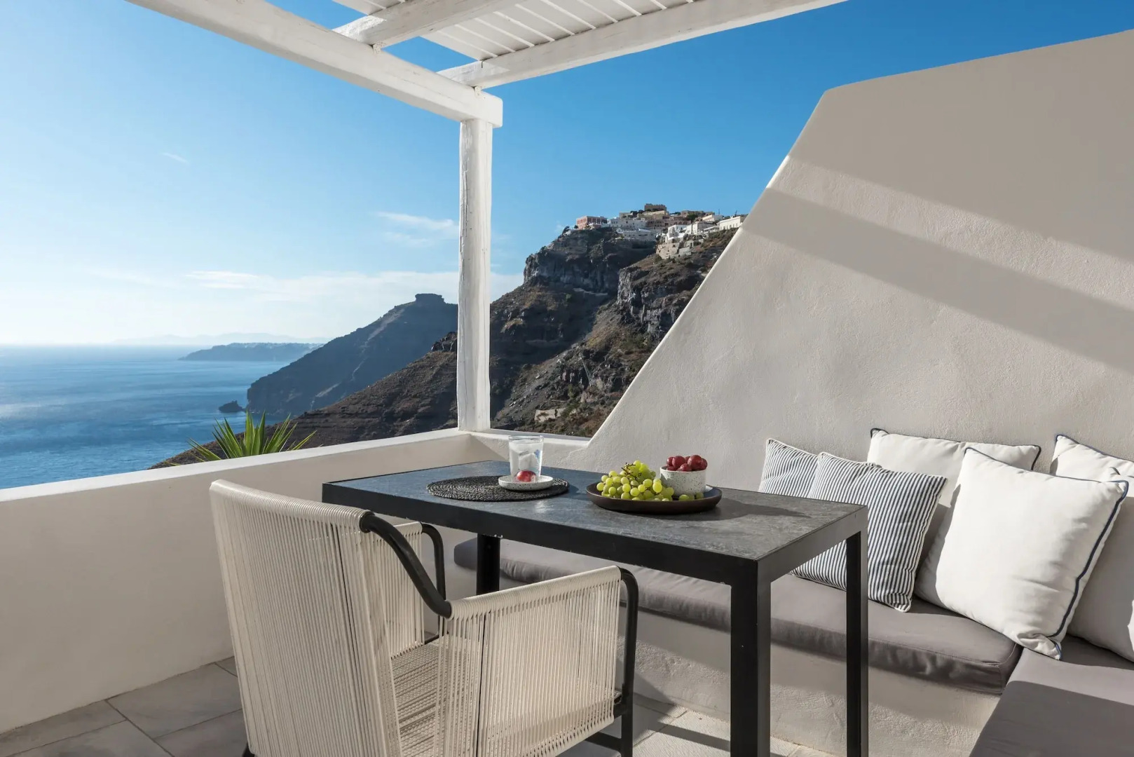 Photo - Porto Fira Suites