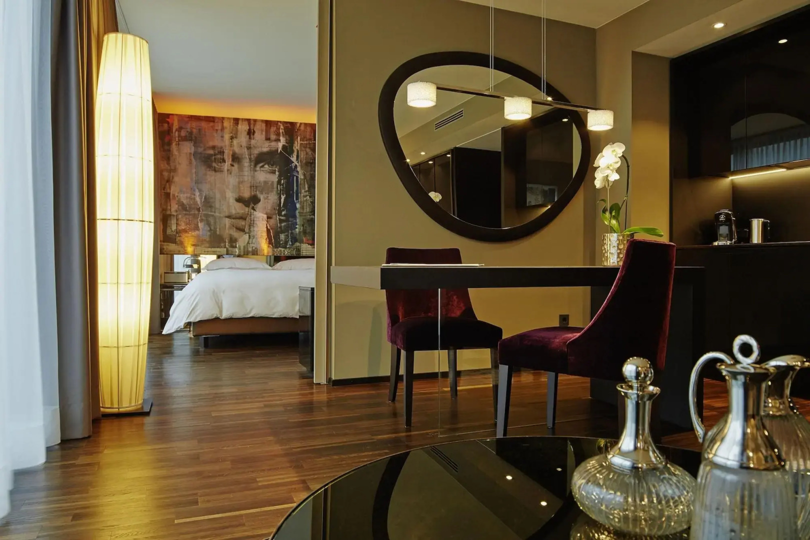 Photo - Savoy Hotel