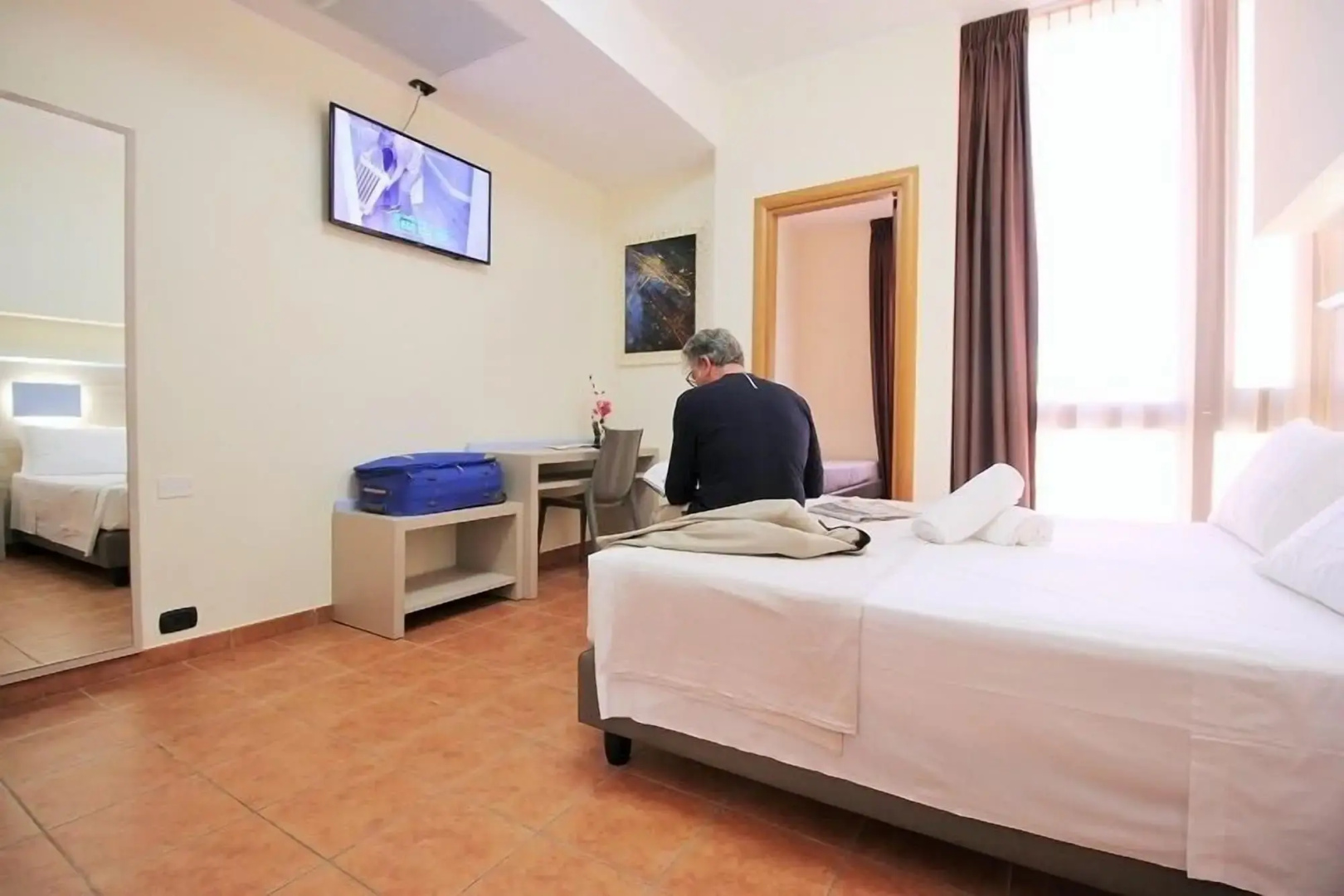 Photo - Hotel Fly