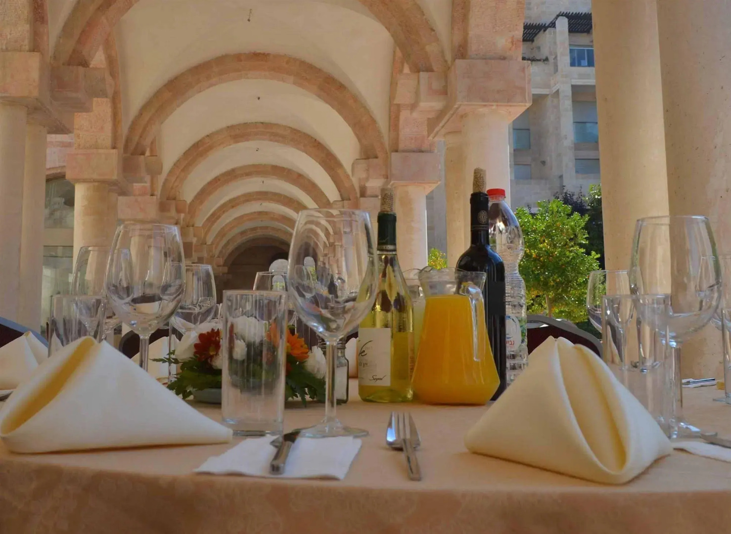 Photo - YMCA Three Arches Hotel