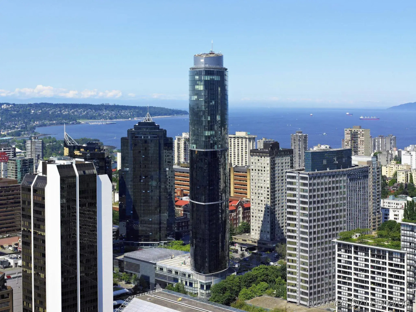 Photo - Sheraton Vancouver Wall Centre