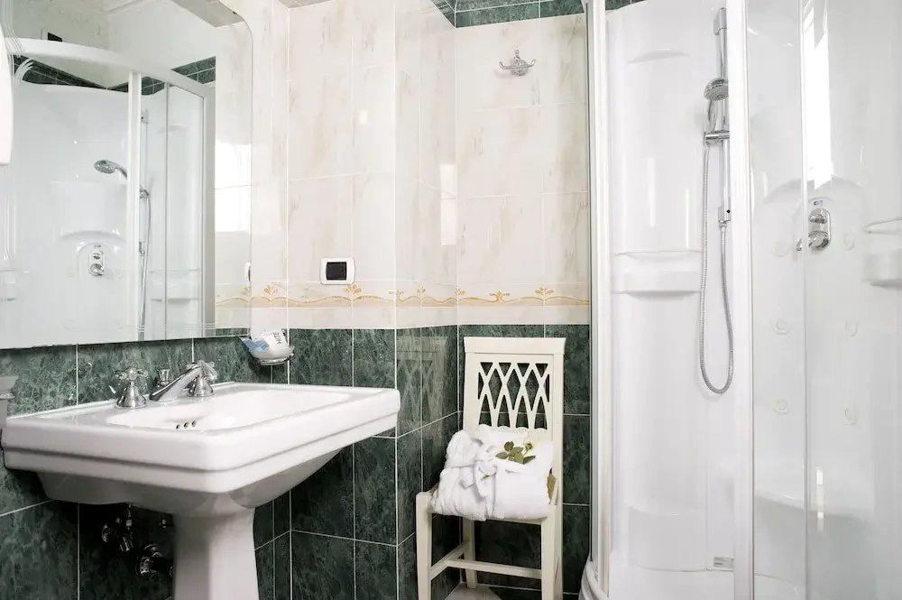 Photo - Upper View Suite