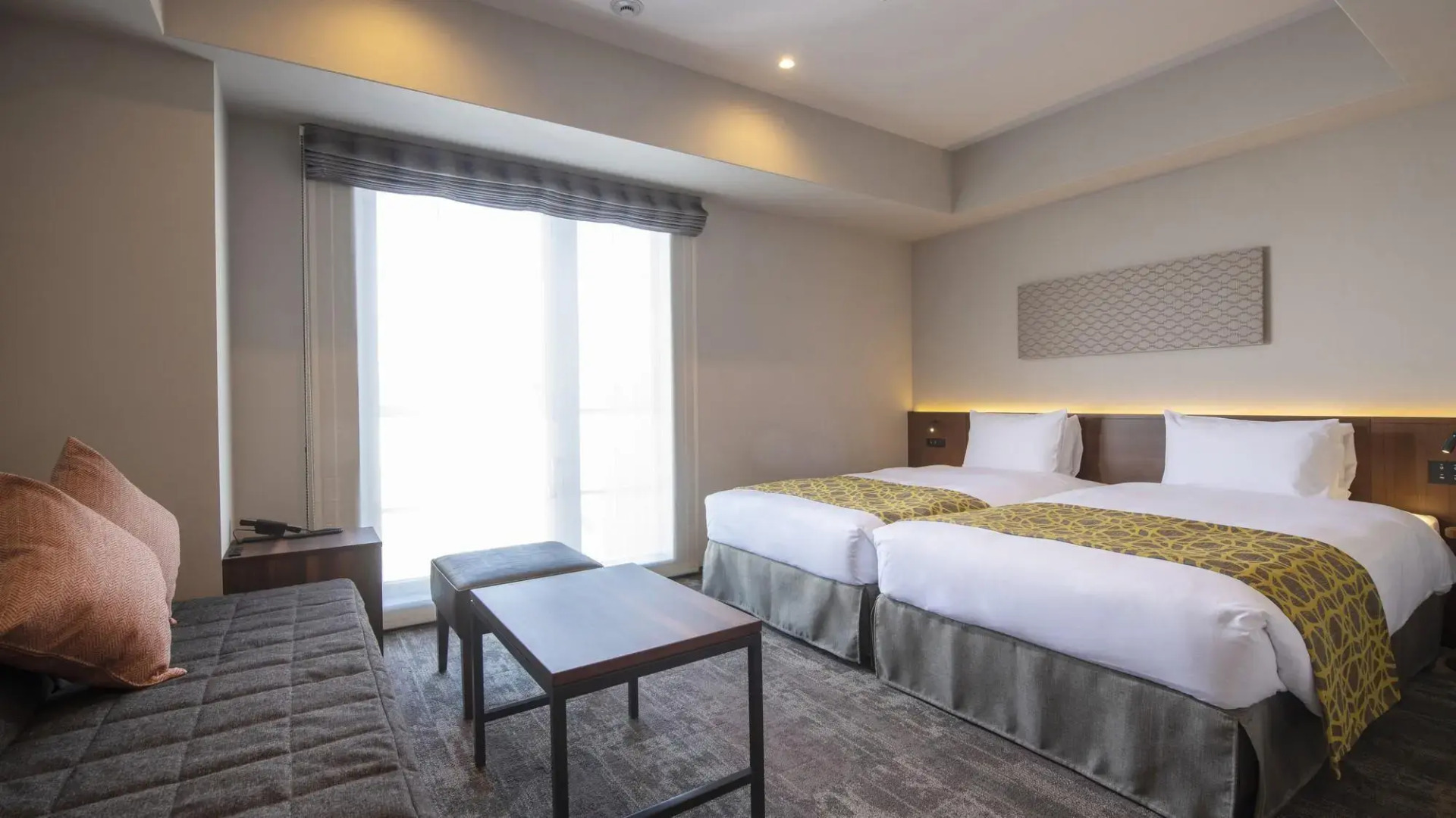 Photo - Tokyu Stay Osaka Hommachi