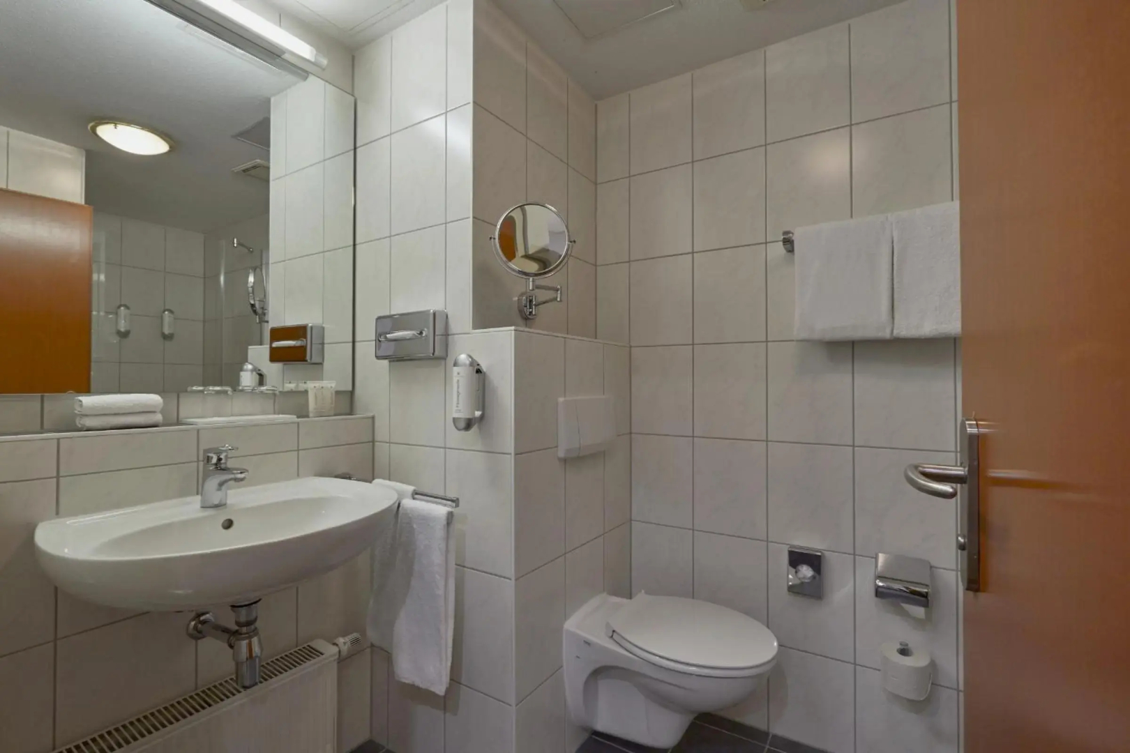 Photo - H+ Hotel Darmstadt