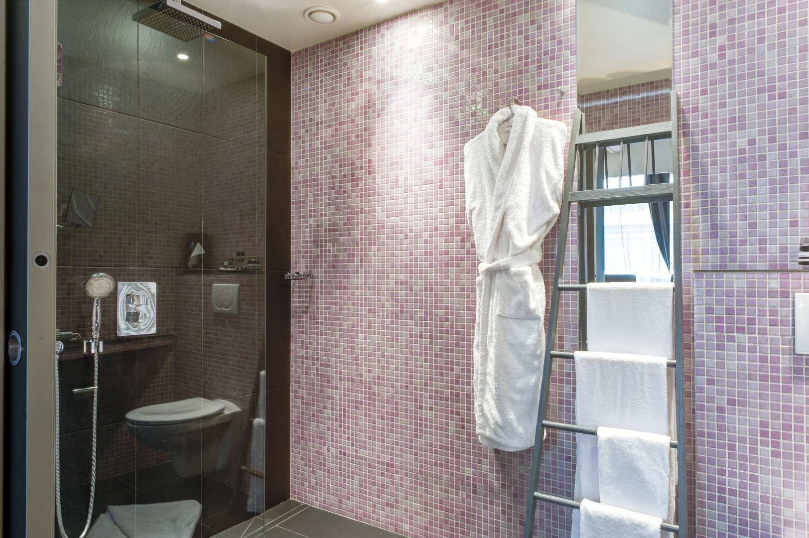 Photo - ZE Hotel