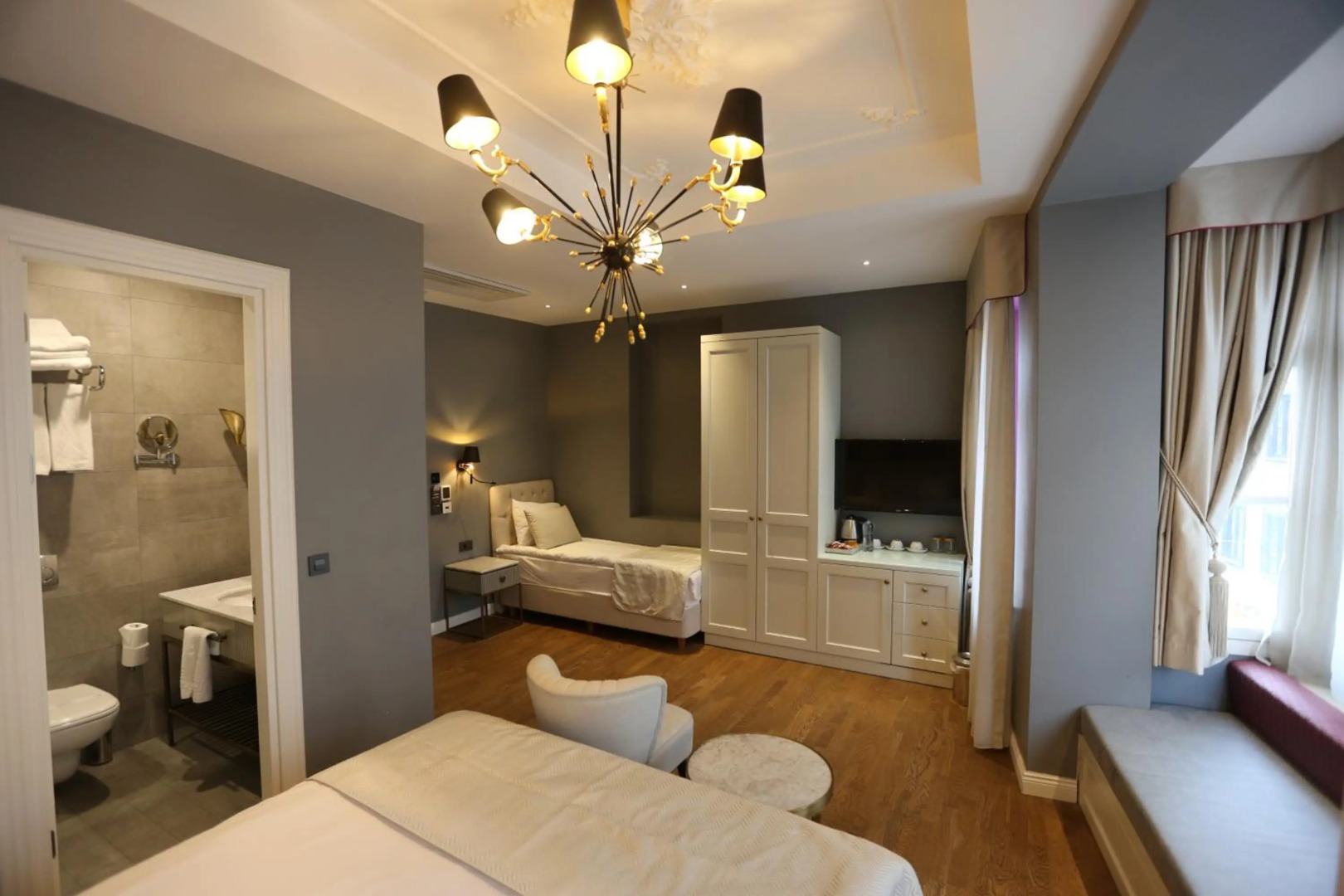 Foto - Royal Tophane