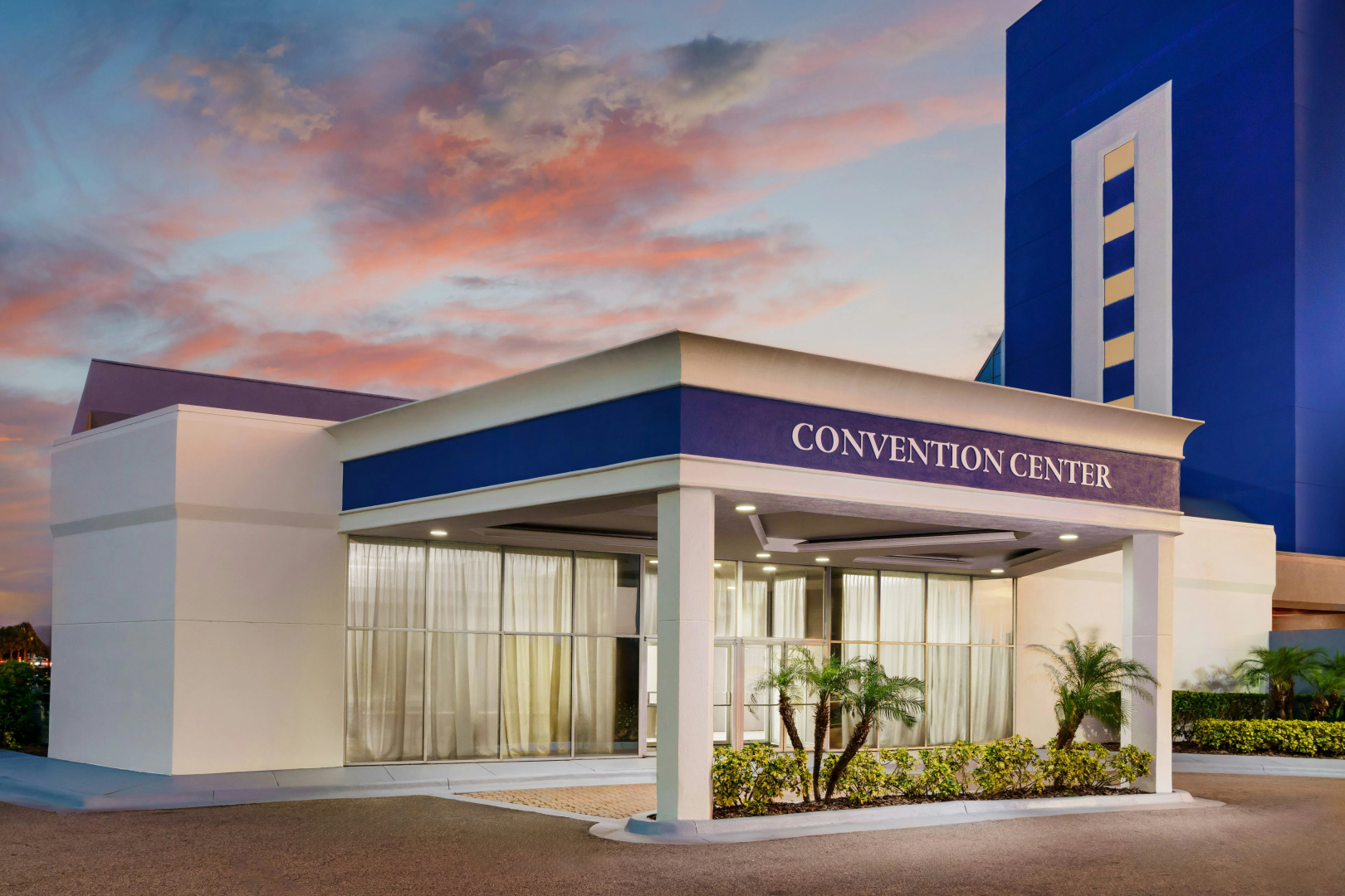 Photo - DoubleTree by Hilton Orlando Airport