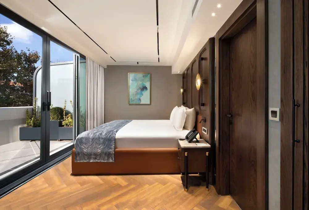 Photo - Bentley Hotel Old City-Special Class