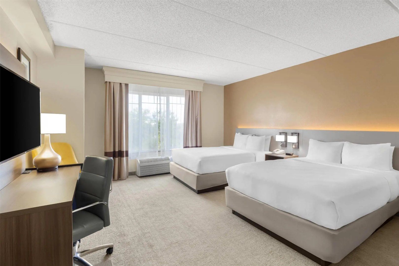 Photo - Comfort Suites Near Universal Orlando Resort