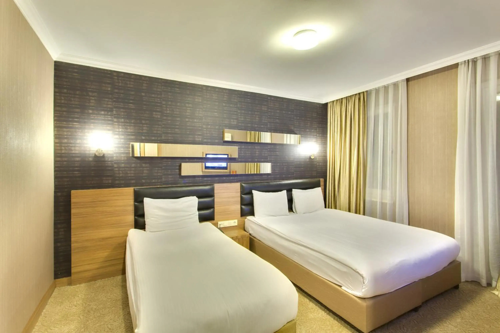Foto - Hotel Antroyal