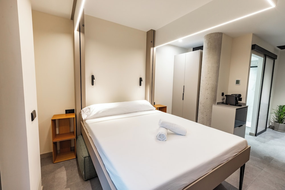 Photo - Motus Disruptive Apartments